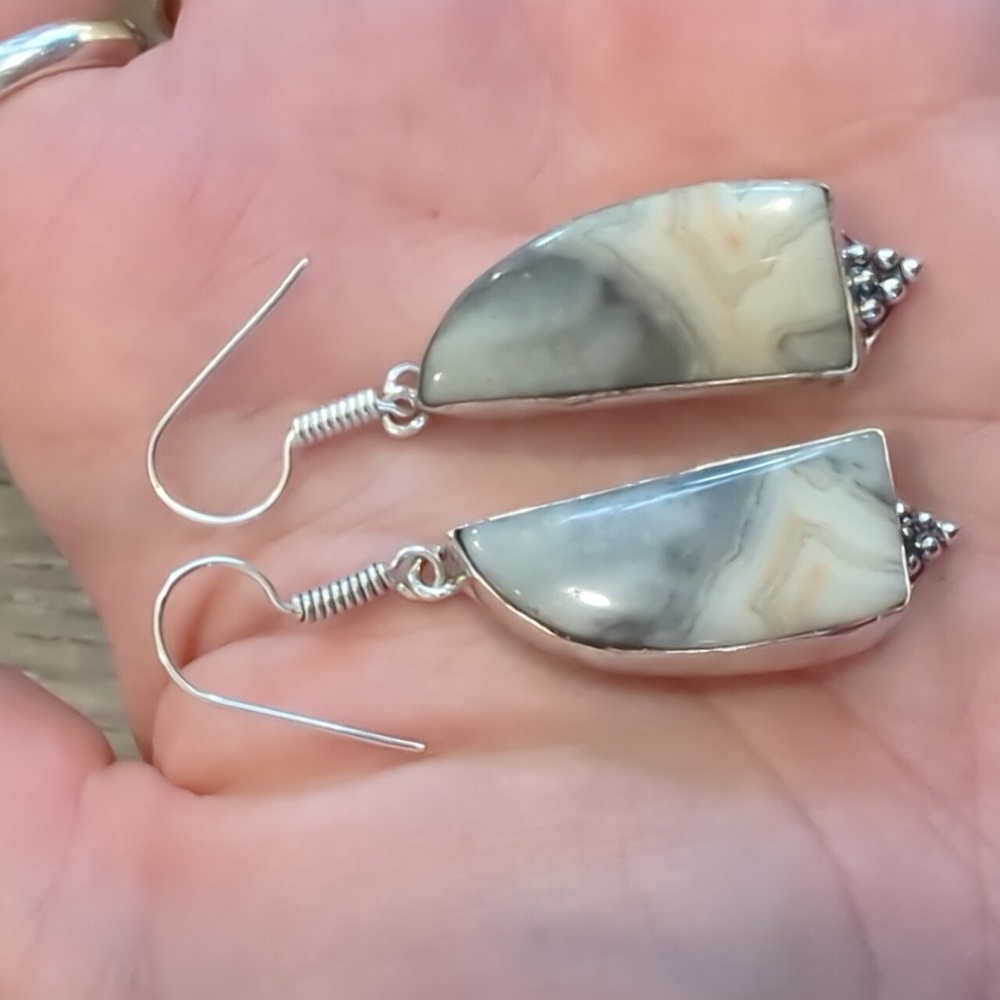 Crazy Lace Agate Gemstone Earrings - Picture 6 of 6